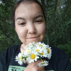 Фотография девушки Азалия, 21 год из г. Ишимбай