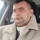Alexander, 44 года