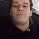 Майкл, 23 года