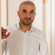 Фотография мужчины Месроп, 39 лет из г. Великий Новгород