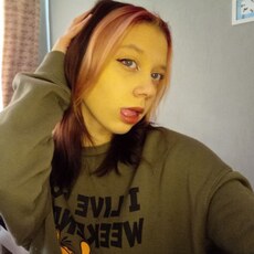 Фотография девушки Настя, 18 лет из г. Тула