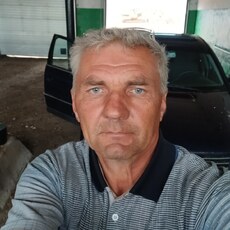 Фотография мужчины Anatolii, 53 года из г. Макинск