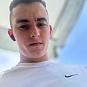 Даня, 23 года