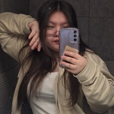 Фотография девушки Мадина, 18 лет из г. Омск