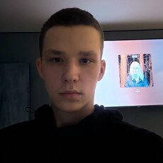 Фотография мужчины Кирилл, 20 лет из г. Великий Новгород