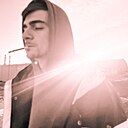 Максим, 23 года