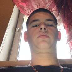 Фотография мужчины Денис, 18 лет из г. Киев