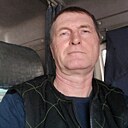 Leon, 52 года