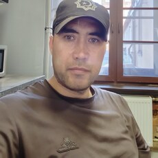 Фотография мужчины Sanya, 35 лет из г. Санкт-Петербург