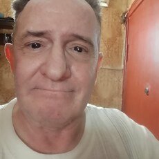 Фотография мужчины Валерий, 61 год из г. Колпино