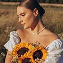 Полина, 22 года