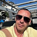 Денис, 42 года