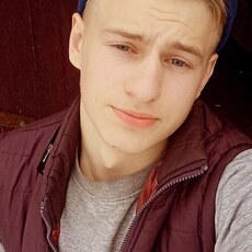 Фотография мужчины Влад, 19 лет из г. Киев