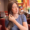 Настя, 18 лет