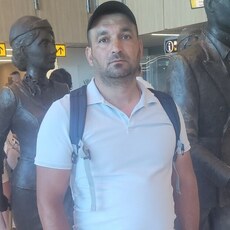 Фотография мужчины Пeтя, 35 лет из г. Штутгарт