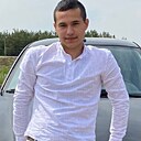 Денис, 24 года