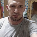 Роман, 33 года