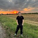 Артем, 22 года