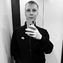 Максим, 27 лет