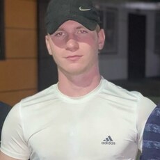Фотография мужчины Дмитрий, 20 лет из г. Майкоп