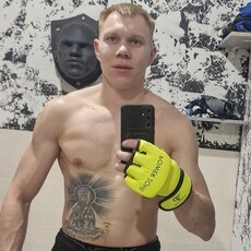 Фотография мужчины Денис, 27 лет из г. Хабаровск