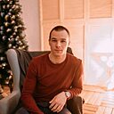 Максим, 33 года