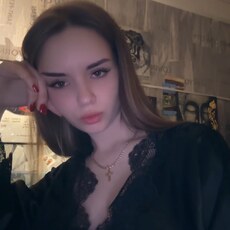 Фотография девушки Алёна, 18 лет из г. Санкт-Петербург