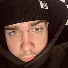 Фотография мужчины Илья, 19 лет из г. Пермь