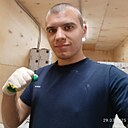 Роман, 25 лет