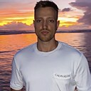 Владислав, 32 года