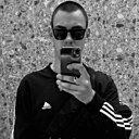 Данила, 22 года