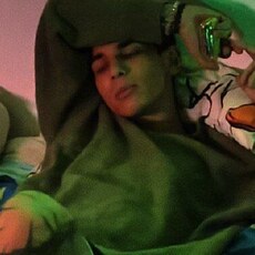 Фотография мужчины Мурад, 18 лет из г. Санкт-Петербург