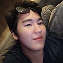 Денис, 22 года