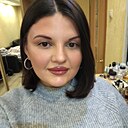 Luna, 34 года