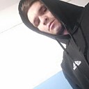 Дамир, 22 года