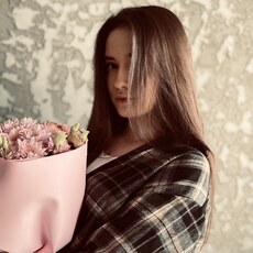 Фотография девушки Полина, 18 лет из г. Ставрополь