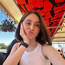 Алина, 22 года