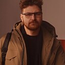 Роман, 33 года