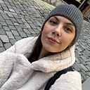 Александра, 32 года