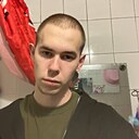 Арсений, 18 лет