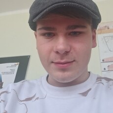 Фотография мужчины Aleks, 18 лет из г. Сосновец