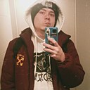 Максим, 22 года