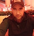 Денис, 33 года