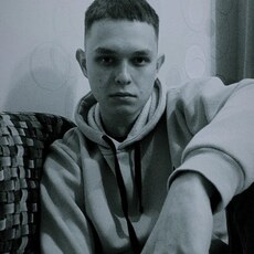 Фотография мужчины Илья, 21 год из г. Йошкар-Ола