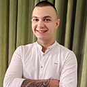 Артур, 24 года