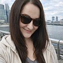 Брюнетка, 42 года