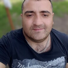 Фотография мужчины Эльшад, 36 лет из г. Сосновоборск (Красноярский Край)