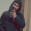 Roberto, 24 года