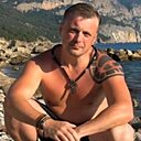 Elias, 42 года