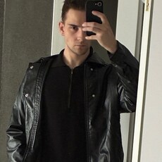 Фотография мужчины Макс, 22 года из г. Ярославль